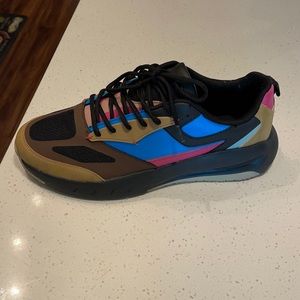 Zara sneakers worn once